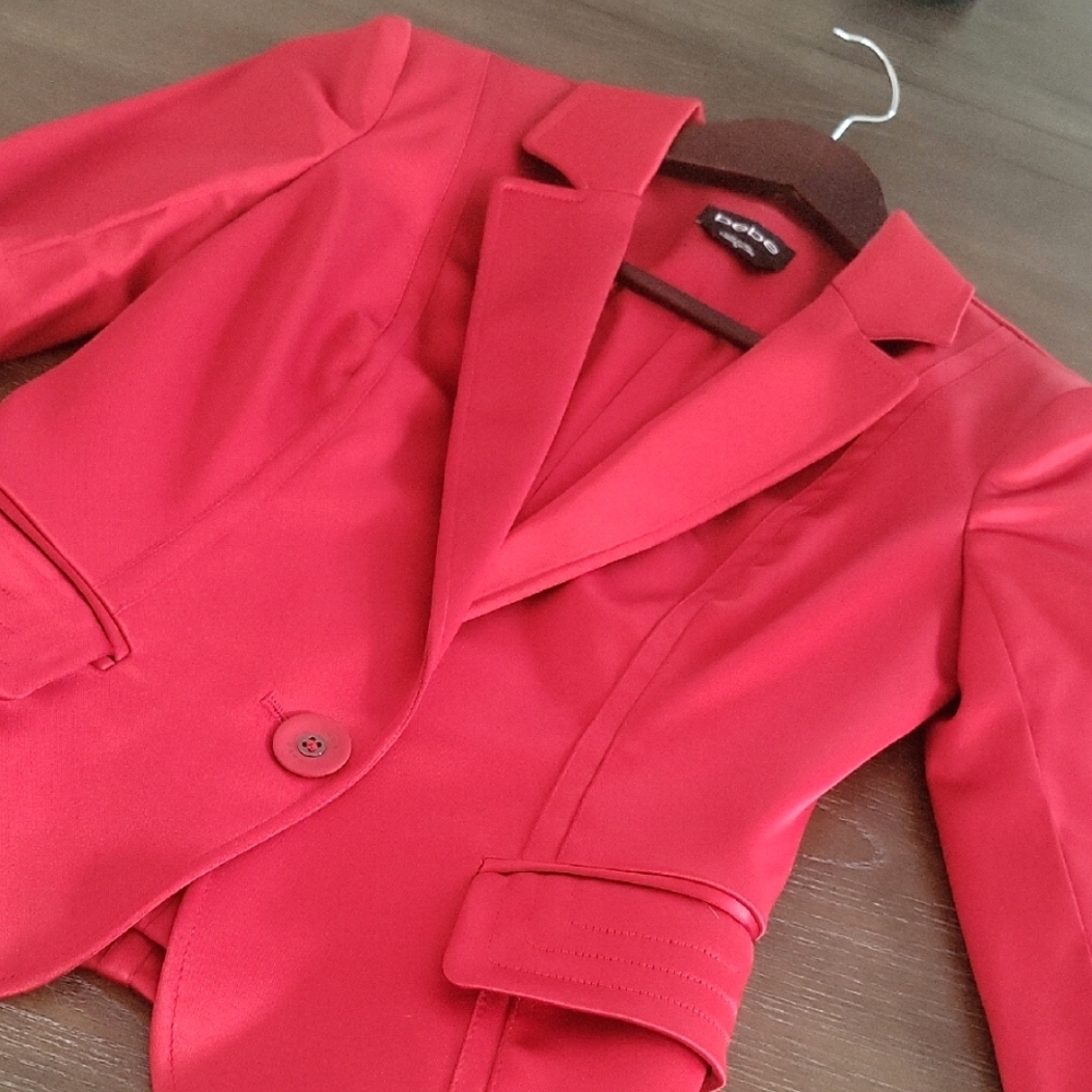 DONATED! BEBE Red Blazer Sz 00